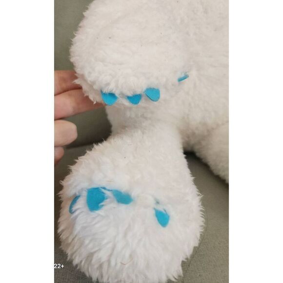 YETI, Big Foot, "Small Foot," "Abominable" Aurora brand plush toy - Picture 5 of 11